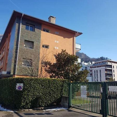 Magnifique T2 Au Centre Ville Cluses Exterior foto